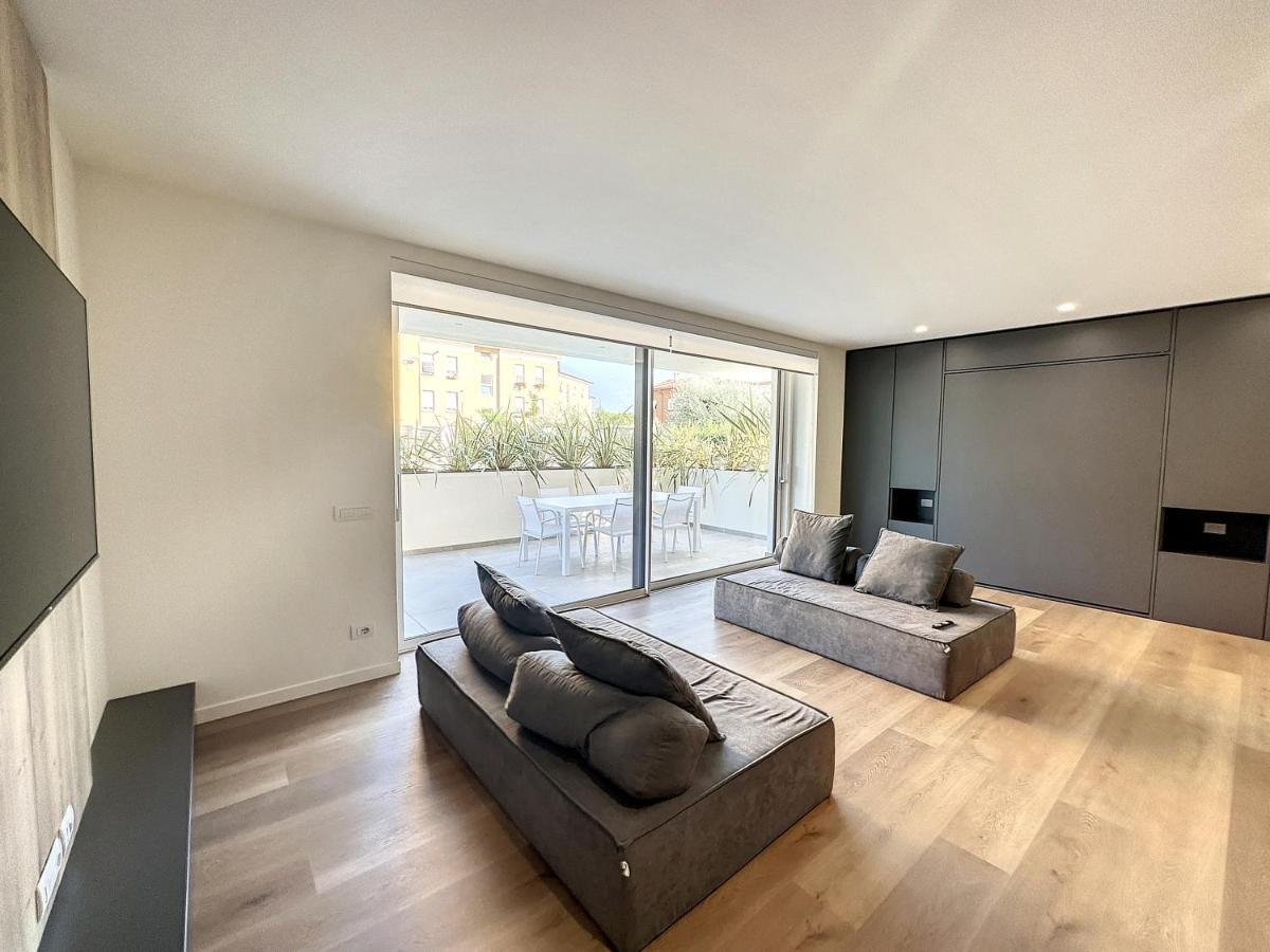 Ad Suite Apartment 加尔达湖滨 外观 照片