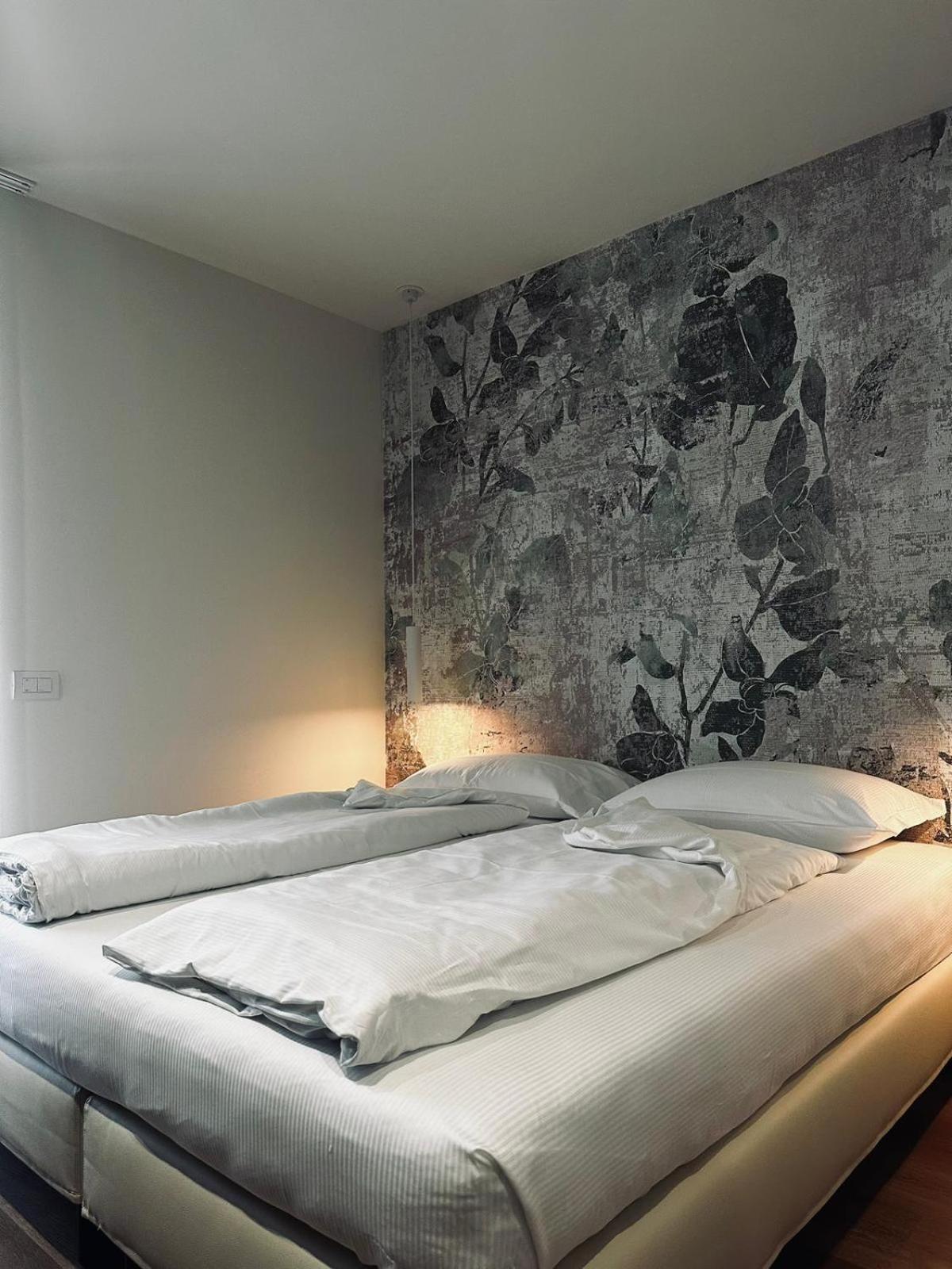Ad Suite Apartment 加尔达湖滨 外观 照片
