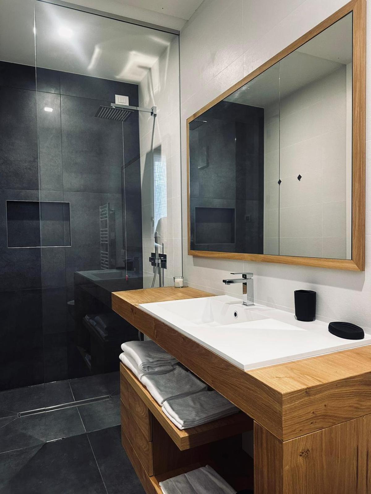 Ad Suite Apartment 加尔达湖滨 外观 照片