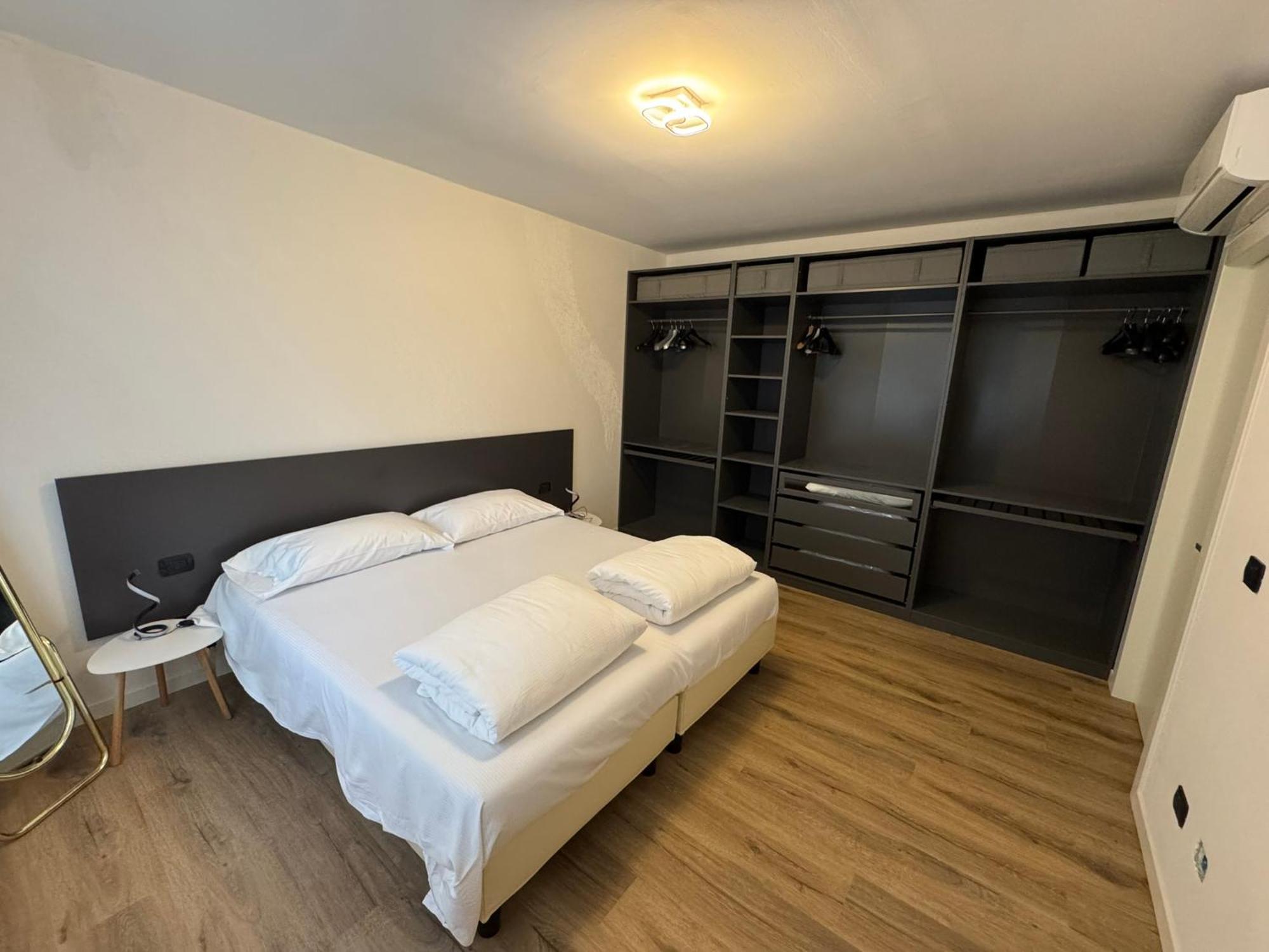 Ad Suite Apartment 加尔达湖滨 外观 照片