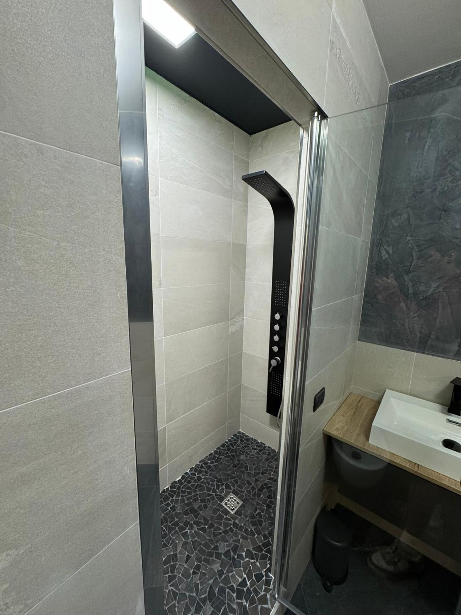 Ad Suite Apartment 加尔达湖滨 外观 照片